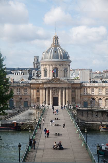 Le Palais de l'Institut depuis le Louvre